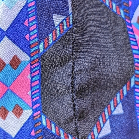 Mara Hoffman Geometric Print Cut Out Shift Mini Dress in Black and Pink Size 4 - Picture 10 of 10